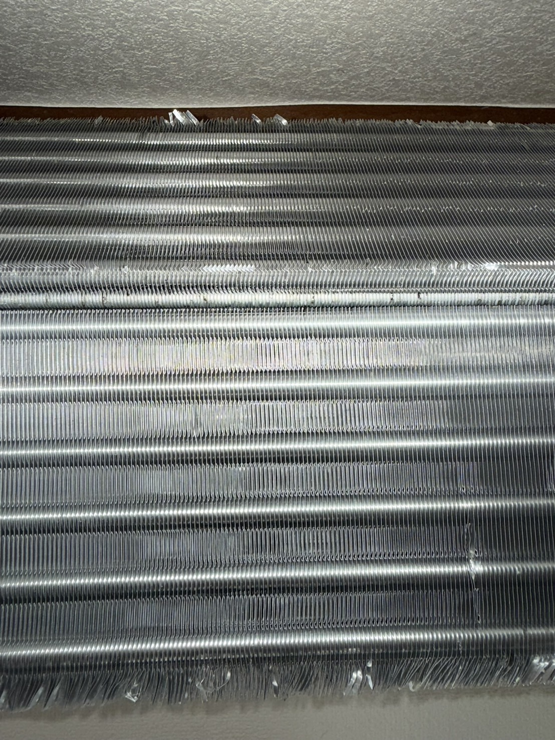 熱交換器の施工後。洗浄してスッキリした状態